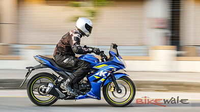 Suzuki Gixxer SF Fi Price, Images, Colours, Mileage ...