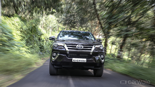 2016 Toyota Fortuner Diesel First Drive